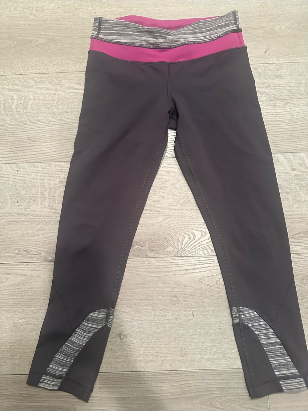 Lululemon Capri Leggings with Pink Waistband and Gray Accents, size 4